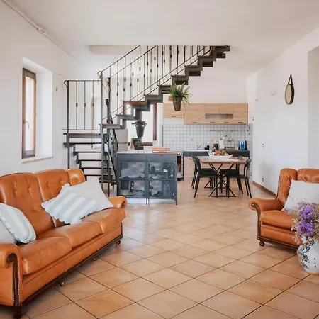 Casale Nonno Dario, Balcone Delle Marche Cingoli Apartament