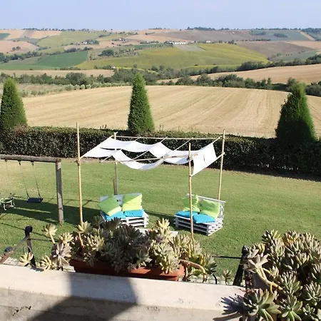 Apartament Casale Nonno Dario, Balcone Delle Marche Cingoli Troviggiano