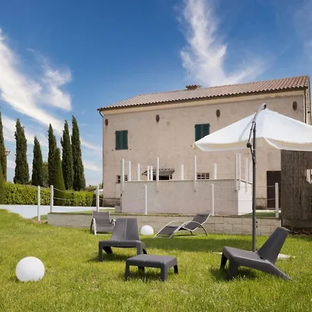 Casale Nonno Dario, Balcone Delle Marche Cingoli Troviggiano